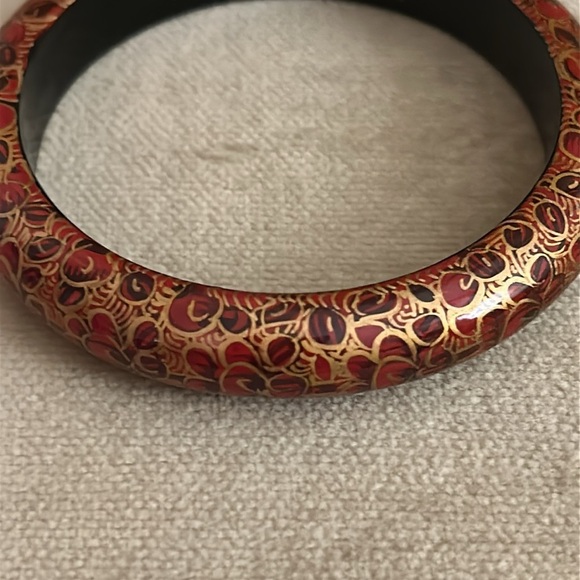 2 Elegant Red and Gold Bracelets with Intricate Patterns - Picture 4 of 6